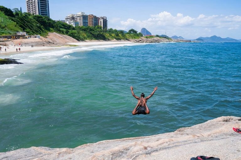 F Rias De Janeiro No Rio Voos Partindo De Bh Por R Ida E Volta